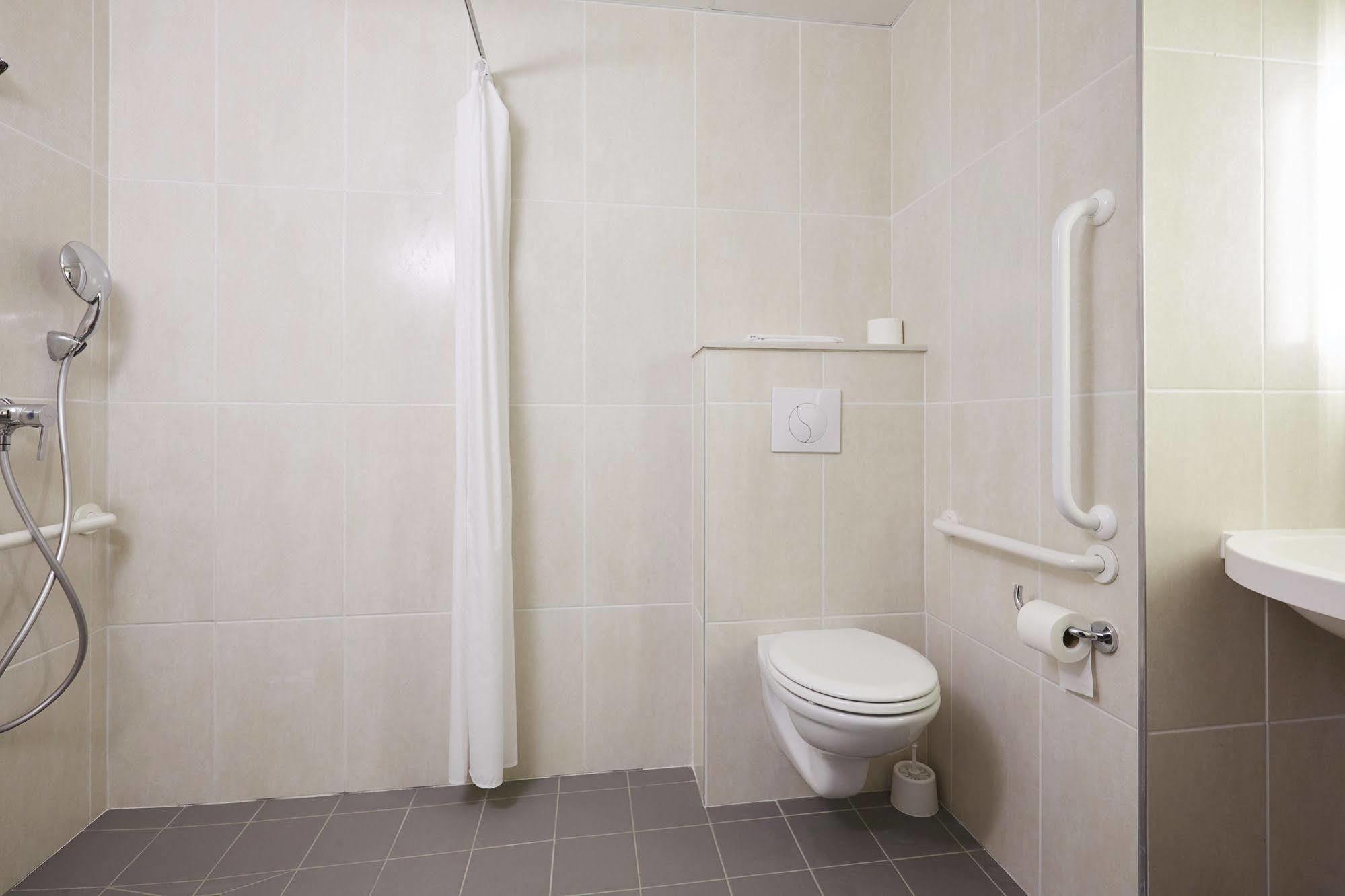 B&B Hotel Strasbourg Nord Artisans Vendenheim Kültér fotó